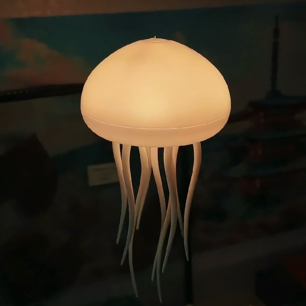 Jellyflow Jellyfish Lamp - Brand New in Box